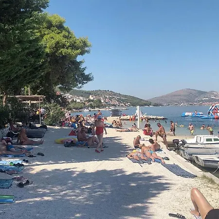 Velikula *
